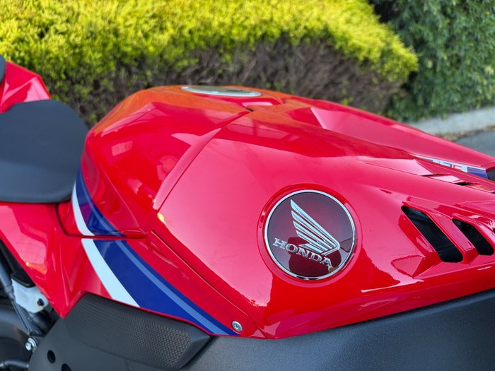 2025 Honda CBR1000RR-R SP (FIREBLADE) ABS Red