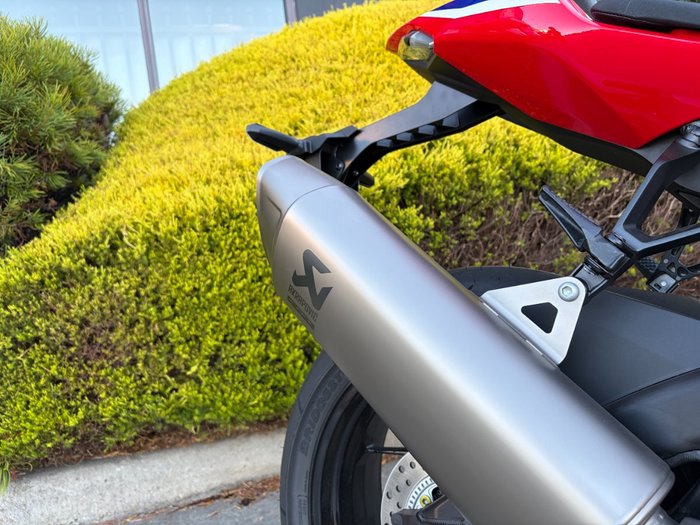 2025 Honda CBR1000RR-R SP (FIREBLADE) ABS Red