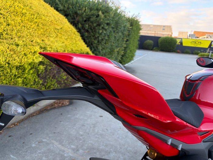 2025 DUCATI PANIGALE V4 S Red