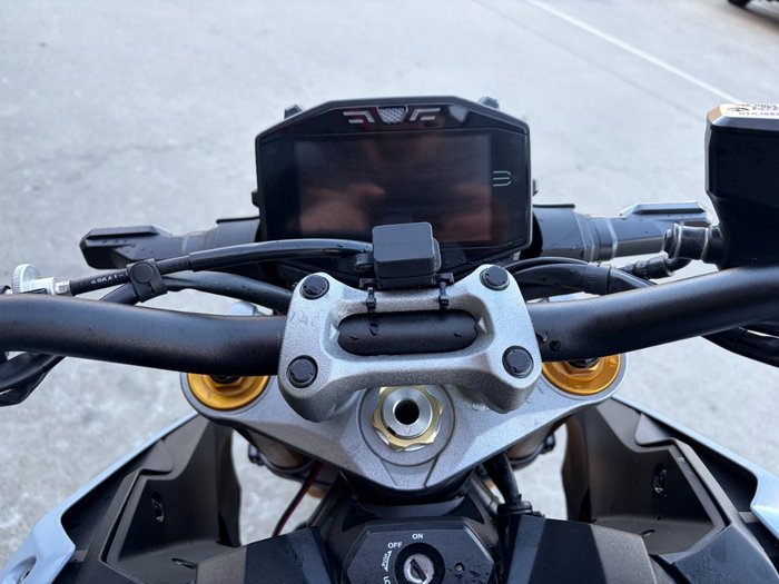 2022 Suzuki GSX-S1000 Black