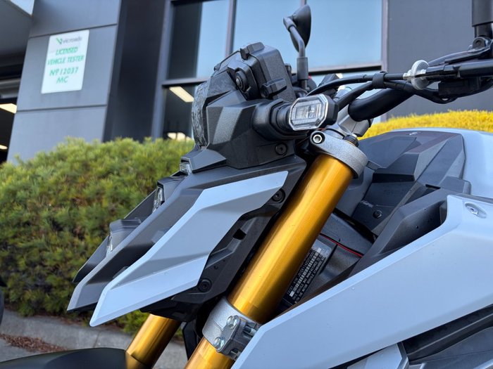 2022 Suzuki GSX-S1000 Black