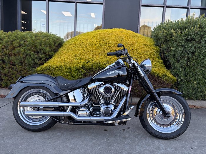 2011 HARLEY-DAVIDSON FLSTF FAT BOY