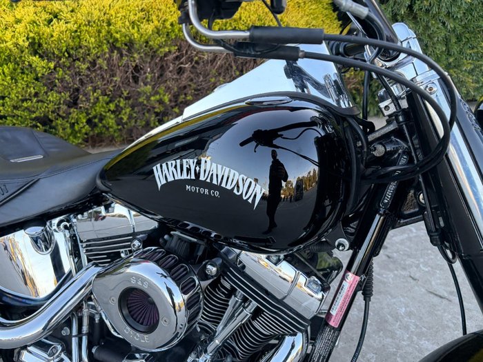 2011 HARLEY-DAVIDSON FLSTF FAT BOY