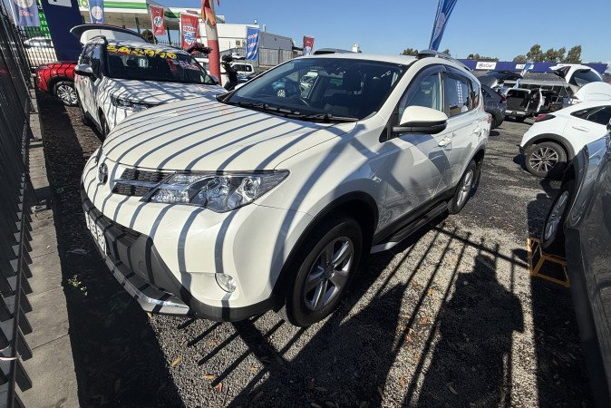2013 TOYOTA RAV4