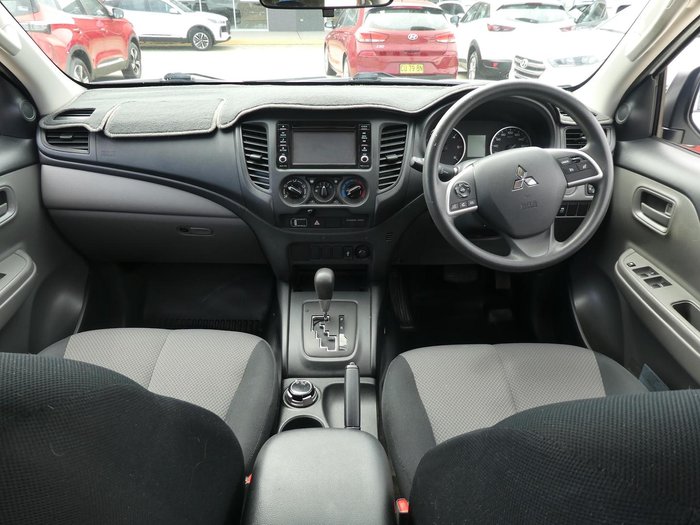 2018 Mitsubishi Triton GLX