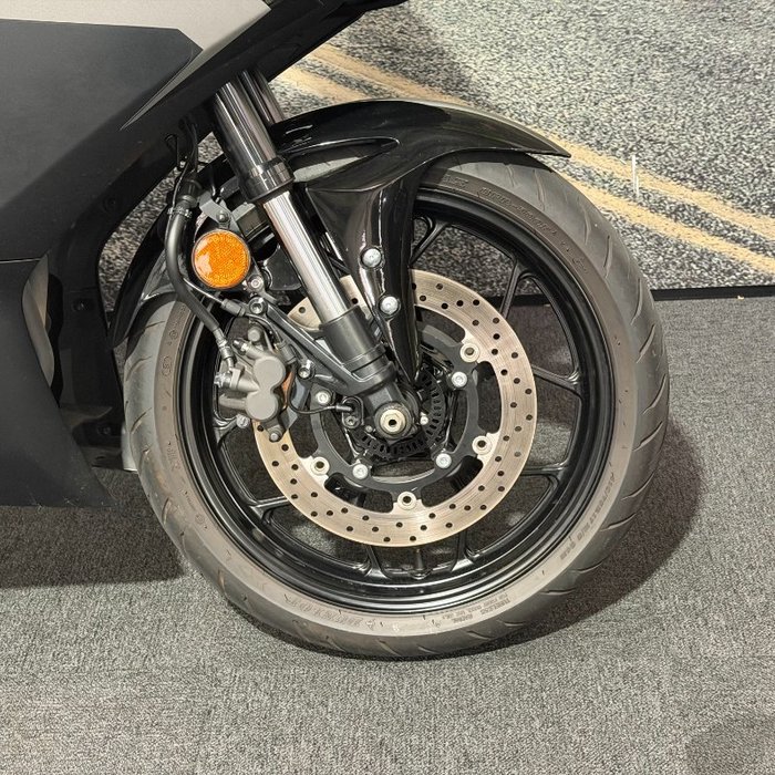 2023 Yamaha YZF-R3 Black