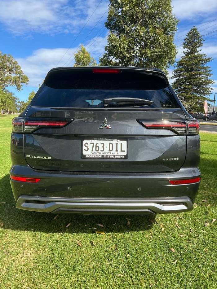 2025 Mitsubishi Outlander Exceed Tourer