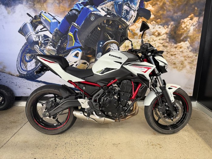 2022 Kawasaki Z650L (LAMS) WHITE