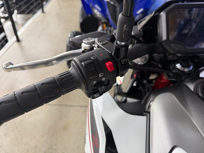 2022 Kawasaki Z650L (LAMS) WHITE