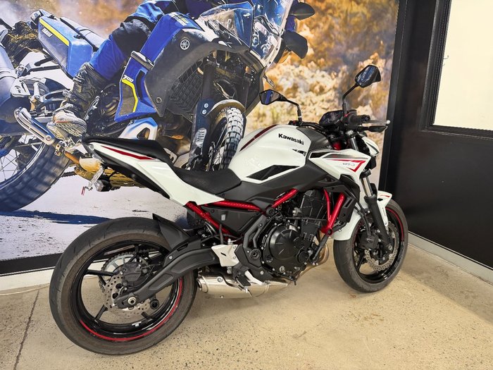 2022 Kawasaki Z650L (LAMS) WHITE
