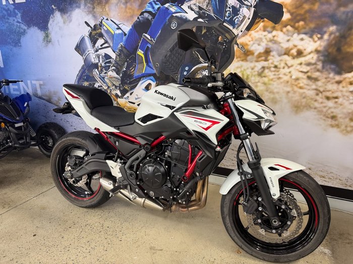 2022 Kawasaki Z650L (LAMS) WHITE