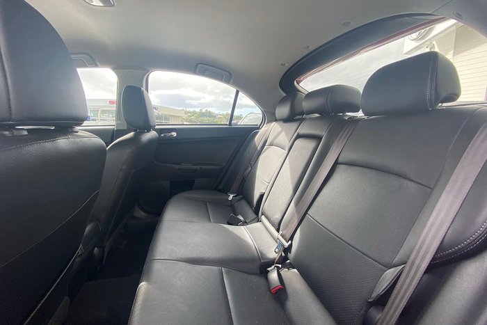 2013 Mitsubishi Lancer LX