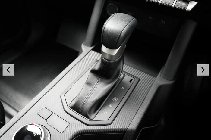 2026 Nissan Navara SL D27 MY26 4X4 Dual Range Alpine White