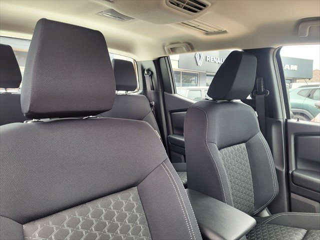 2026 Nissan Navara SL