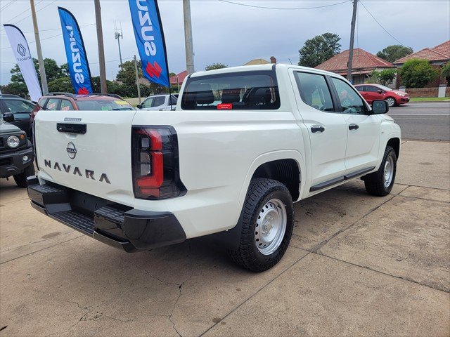 2026 Nissan Navara SL