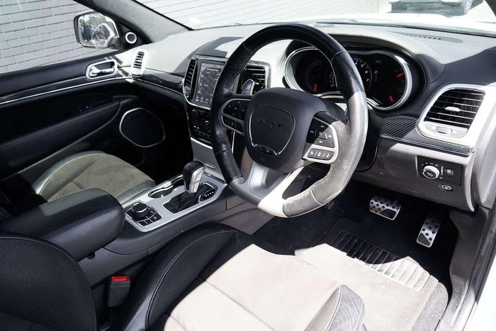 2020 Jeep Grand Cherokee SRT