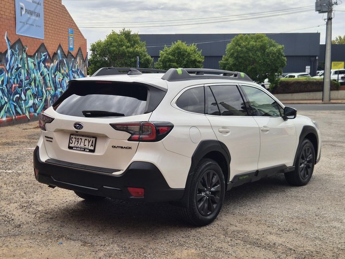 2023 Subaru Outback AWD Sport