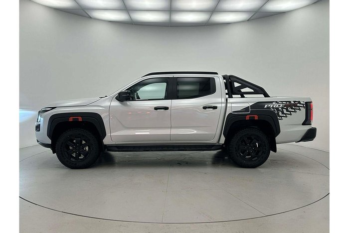 2026 Nissan Navara PRO-4X D27 MY26 4X4 Dual Range Blizzard White