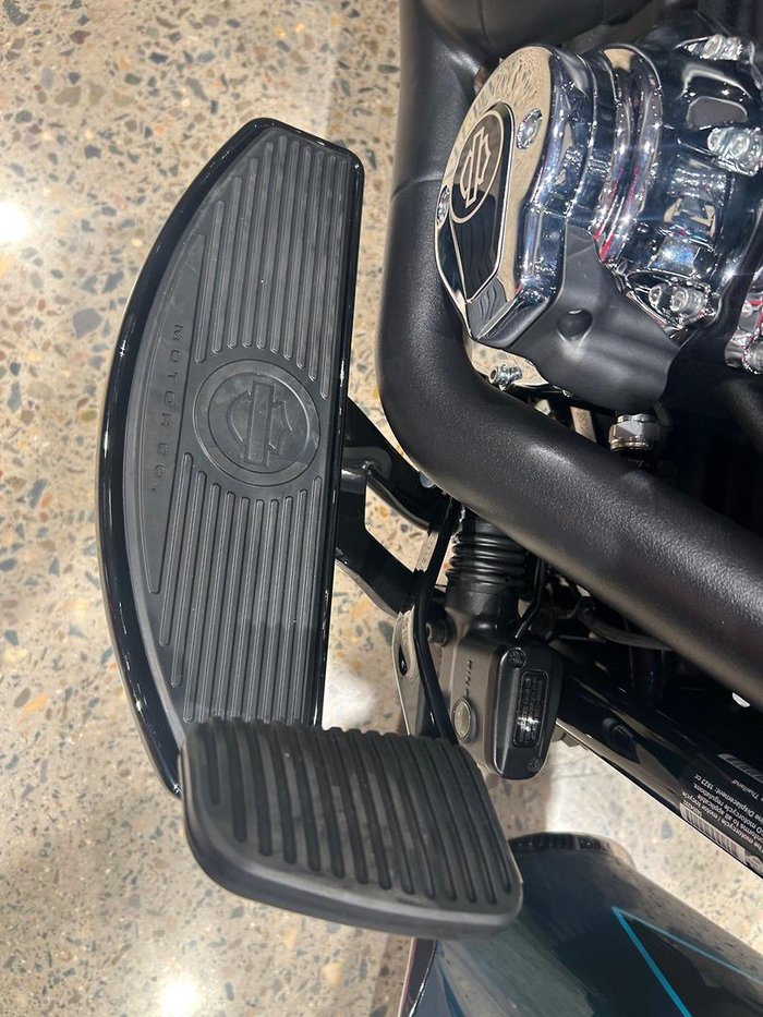 2026 Harley-Davidson Heritage Classic 117 (FLHC) Softail Black