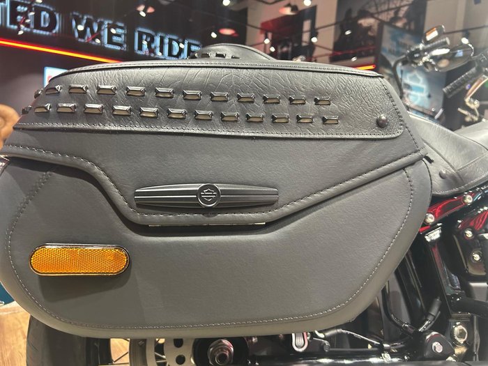 2026 Harley-Davidson Heritage Classic 117 (FLHC) Softail Black