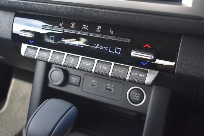 2026 Nissan Navara ST-X D27 MY26 4X4 Dual Range Boulder Grey