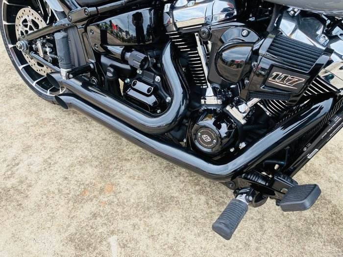 2024 HARLEY-DAVIDSON FXBR BREAKOUT (117) Grey