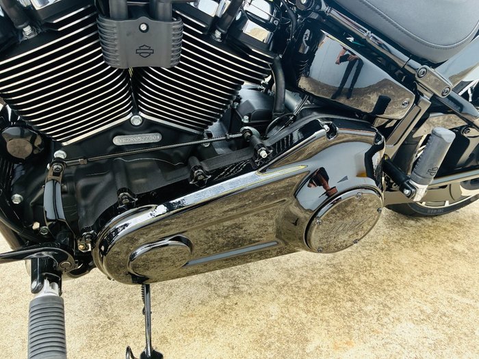 2024 HARLEY-DAVIDSON FXBR BREAKOUT (117) Grey