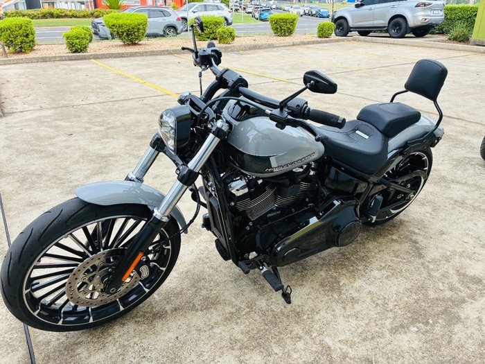 2024 HARLEY-DAVIDSON FXBR BREAKOUT (117) Grey