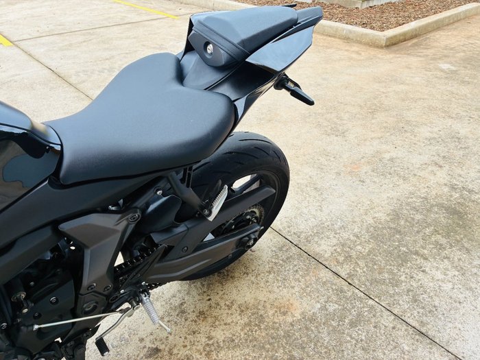 2025 Yamaha YZF-R7LA Black