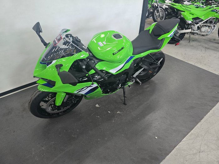 2026 Kawasaki NINJA ZX-6R (636) KRT EDITION Green