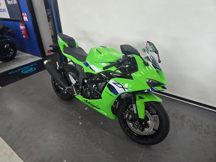2026 Kawasaki NINJA ZX-6R (636) KRT EDITION Green