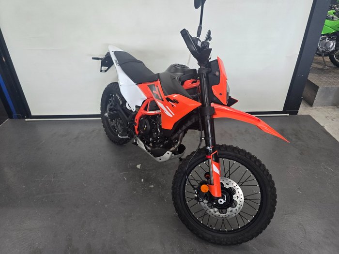 2025 Ktm 390 ENDURO R Orange