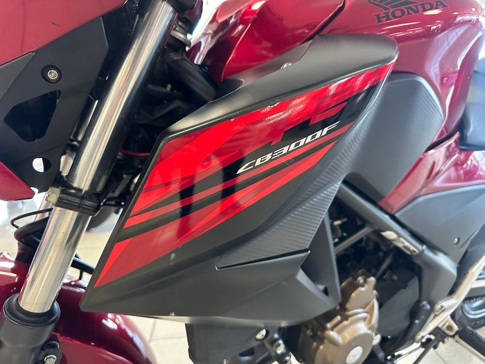 2018 Honda CB300F ABS (CB300FA) CB300 Red