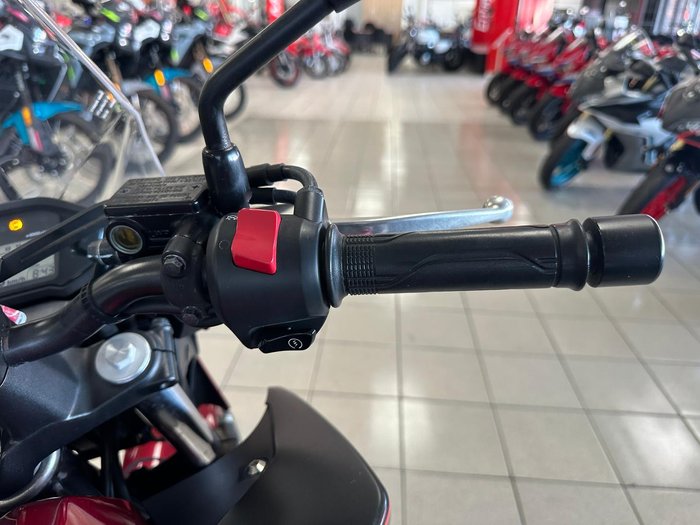 2018 Honda CB300F ABS (CB300FA) CB300 Red