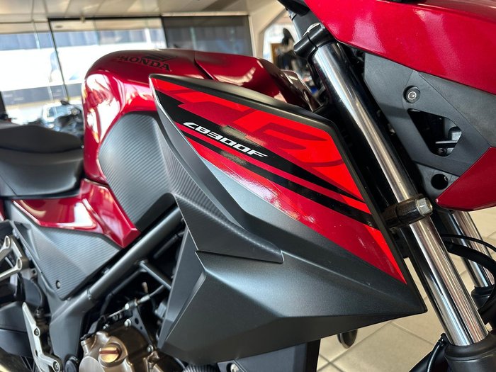 2018 Honda CB300F ABS (CB300FA) CB300 Red
