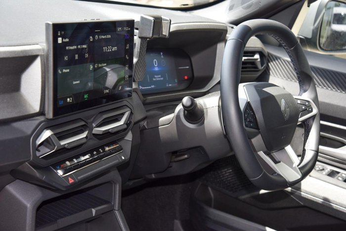 2025 Renault Duster Techno