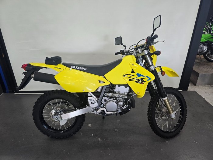 2022 Suzuki DR-Z400E Yellow