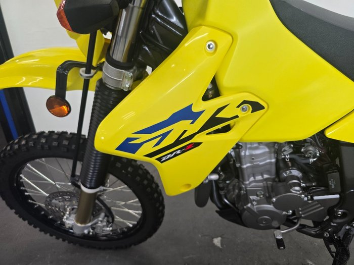 2022 Suzuki DR-Z400E Yellow
