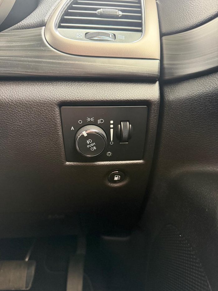 2021 Jeep Grand Cherokee Night Eagle