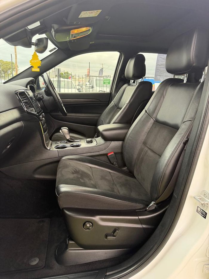 2021 Jeep Grand Cherokee Night Eagle