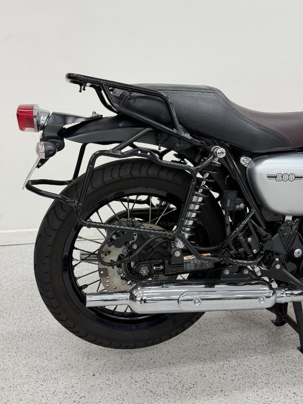 2019 Kawasaki W800 CAFE BLACK/GREY