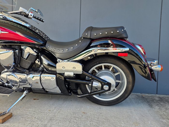 2009 Suzuki VLR 1800T BOULEVARD (C109RT) MAROON