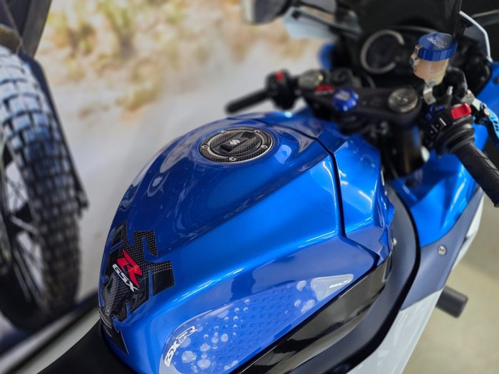 2010 Suzuki GSX-R1000 BLUE