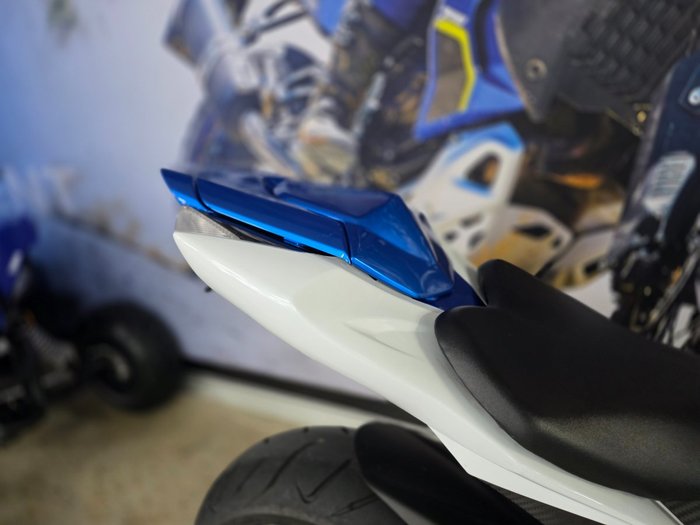 2010 Suzuki GSX-R1000 BLUE