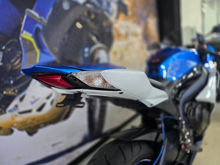 2010 Suzuki GSX-R1000 BLUE