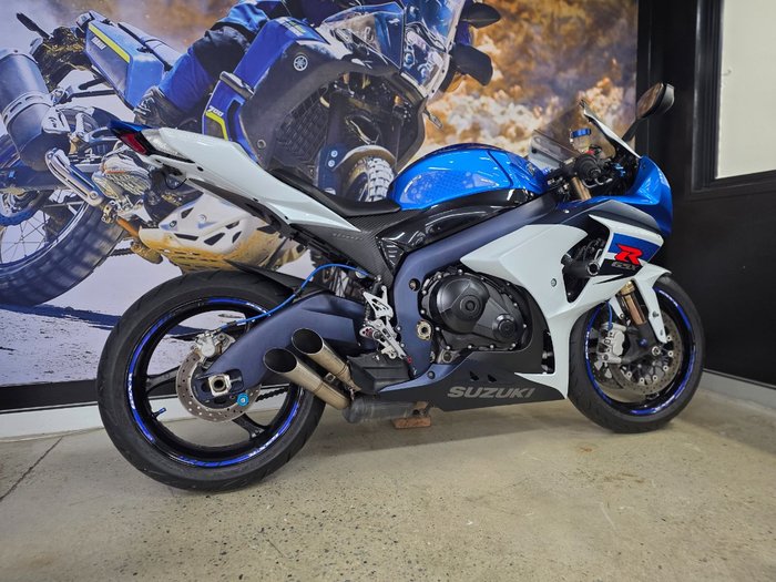 2010 Suzuki GSX-R1000 BLUE