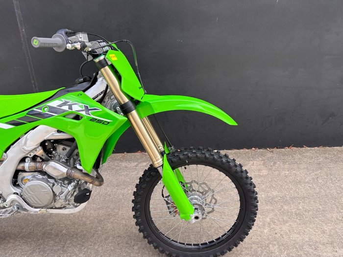 2025 Kawasaki KX250 GREEN