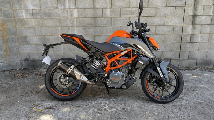 2023 Ktm 390 DUKE Orange