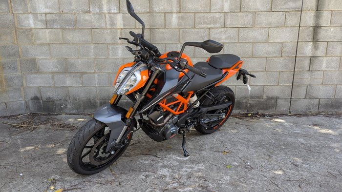 2023 Ktm 390 DUKE Orange