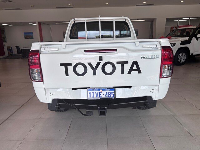 2022 Toyota Hilux 4x4 2.8L DSL D/C/C 6AT SR